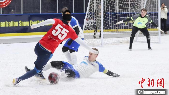 哈尔滨举行的2024年上海合作组织国家雪地足球赛