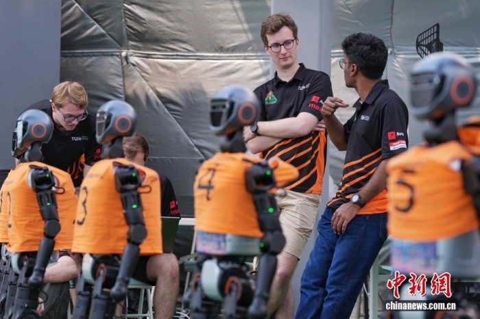 2025世界人形机器人运动会今启幕 国家速滑馆上演